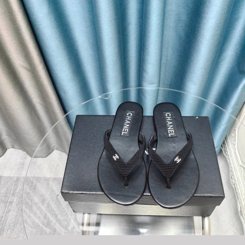 Ch*el slippers
